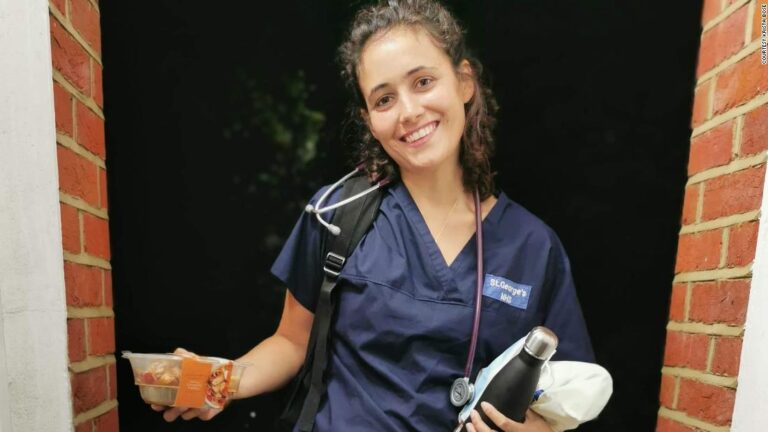 The world needs all the doctors it can get right now. This terminal cancer patient is risking the time she has left to become one