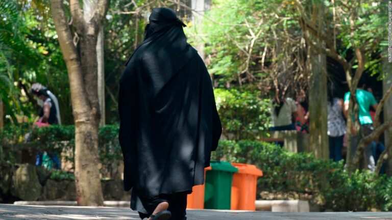 Sri Lanka to ban burqas and shut Islamic schools for ‘national security’