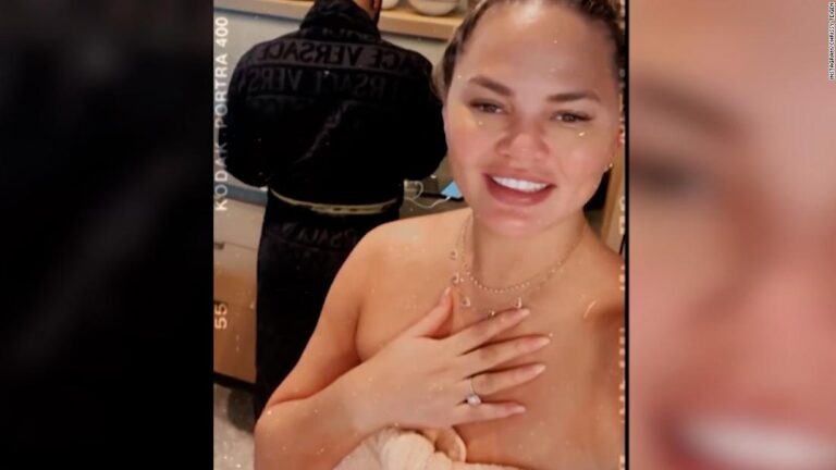 Chrissy Teigen celebrates husband’s Grammy win in memorable outfit