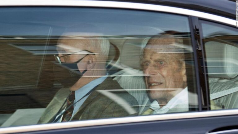 Prince Philip leaves hospital following heart surgery