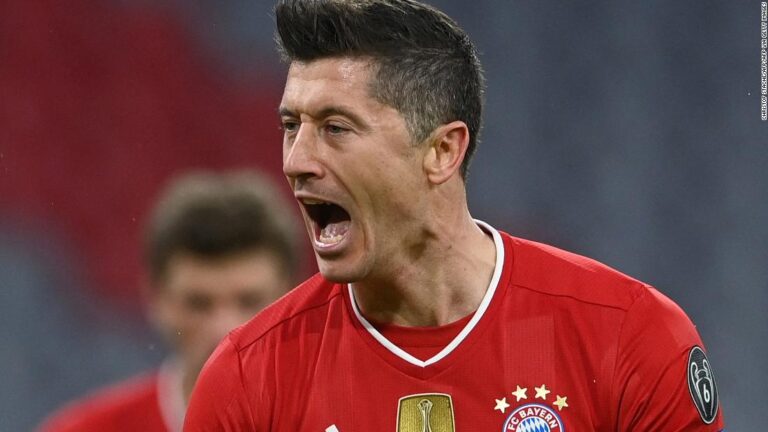 ‘Unplayable’ Bayern Munich cruise into record-breaking 19th Champions League quarterfinal