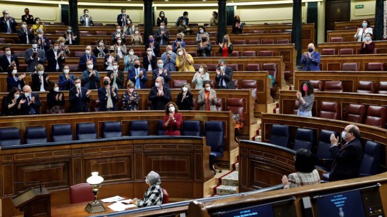 Spain approves euthanasia law