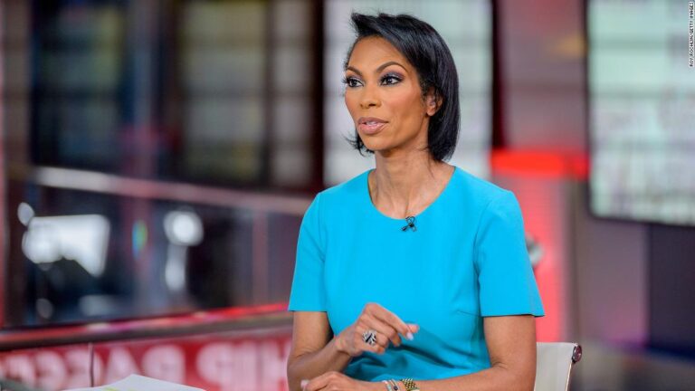 Fox News anchor wrongly reports DHS secretary had resigned during Trump interview