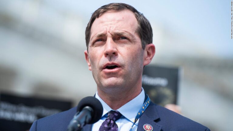 Colorado congressman calls for federal action on gun legislation