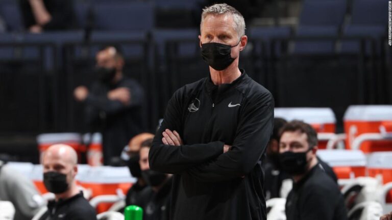 Steve Kerr calls for tougher gun control measures following Boulder shooting