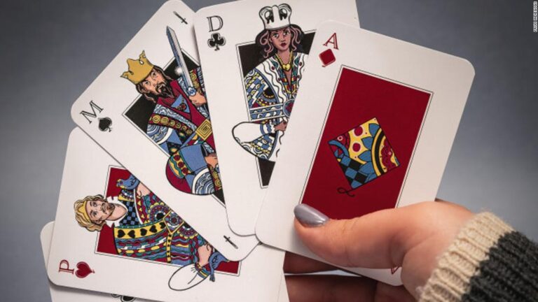 Teen invents gender-equal and diverse playing cards