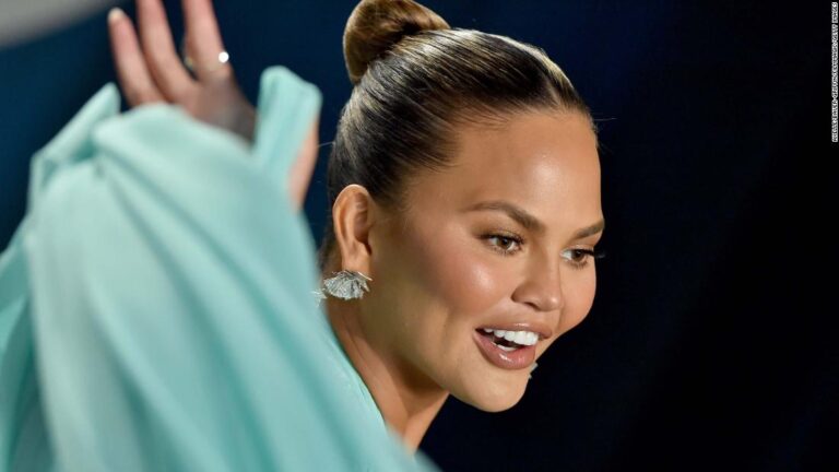 Chrissy Teigen’s parting words as she left Twitter