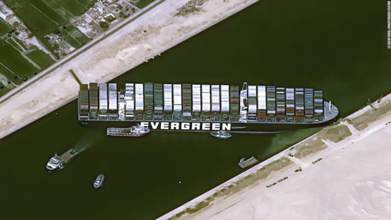 Video shows effort to release ship stuck in Suez Canal