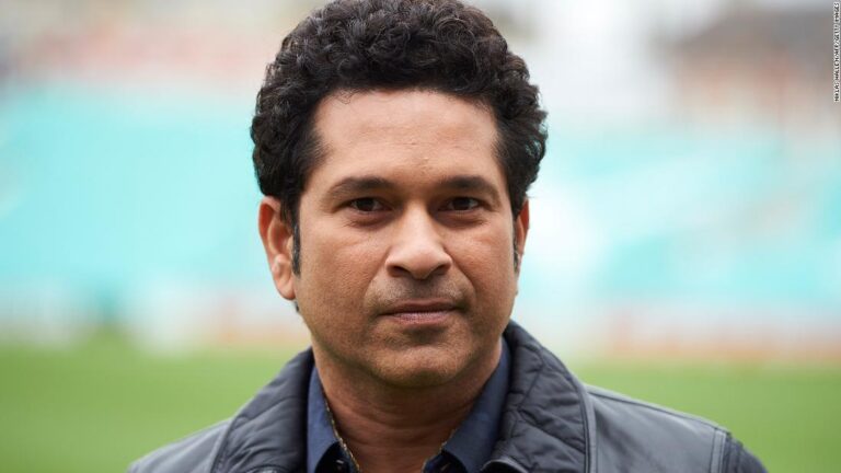 Indian cricket legend Sachin Tendulkar says he’s tested positive for Covid-19