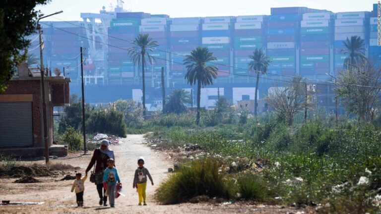 Suez ship is dislodged and finally floating free
