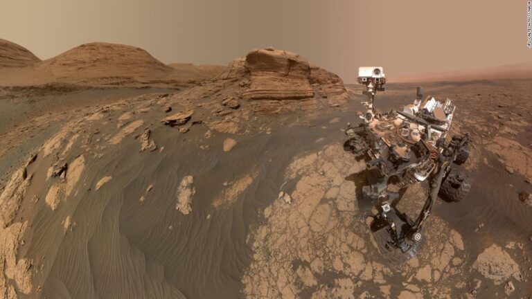 Mars Curiosity rover takes selfie with ‘Mont Mercou’