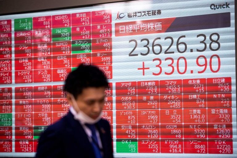 Asian stocks rally, battered bond market tries for stability