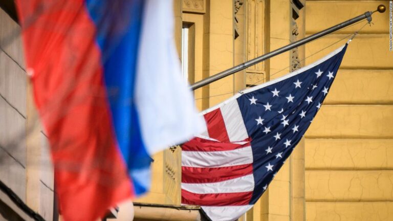 Political scientist: US-Russia relations are in the toilet