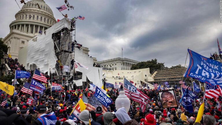 DC police officer: ‘It’s been very difficult’ seeing elected officials trying to whitewash brutal insurrection