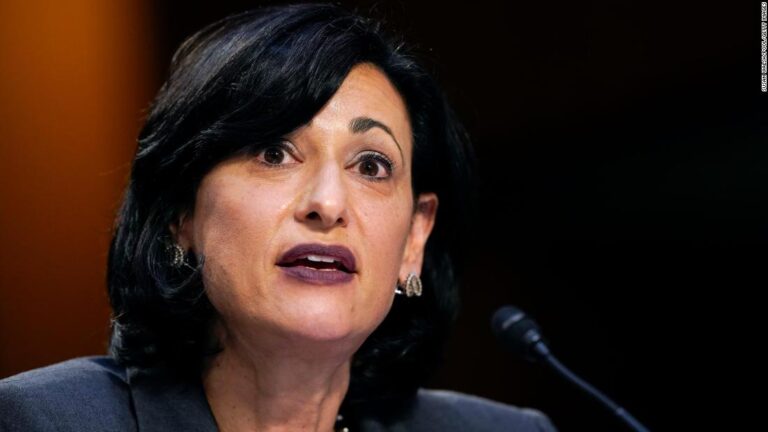 White House hits troubling pandemic crossroads as cases rise