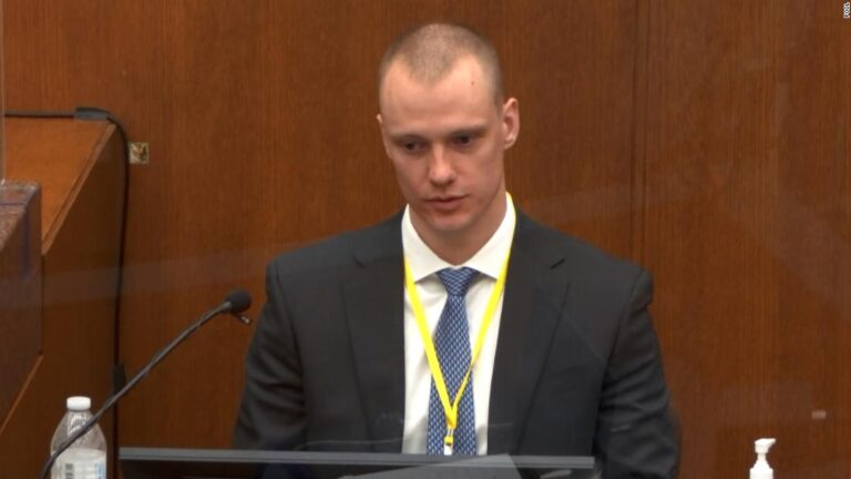 Seth Zachary Bravinder, who responded to the scene to provide medical aid, says that from a distance, he could tell Floyd wasn’t breathing