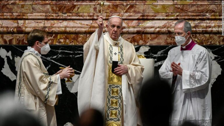 Pope’s scaled-down Easter Sunday mass