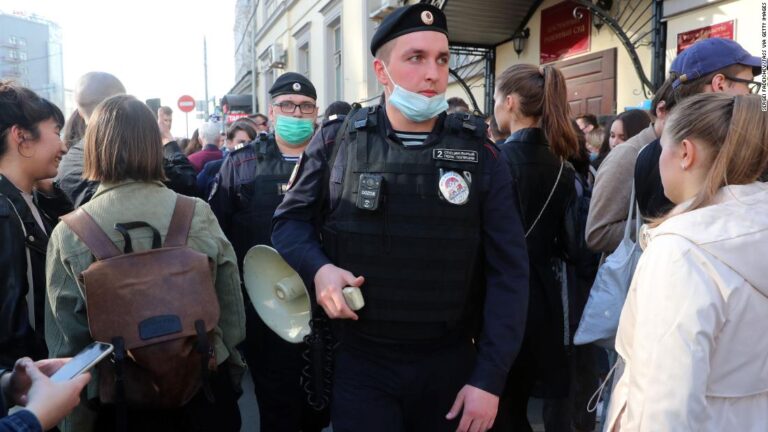 Russian magazine raided, journalists charged by authorities