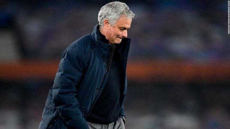 UEFA says players who take part in breakaway league will be banned from World Cup and Euros