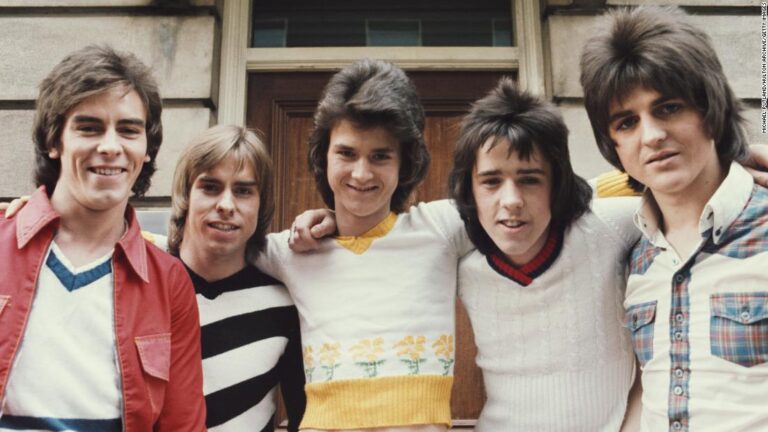 Bay City Rollers frontman dies aged 65