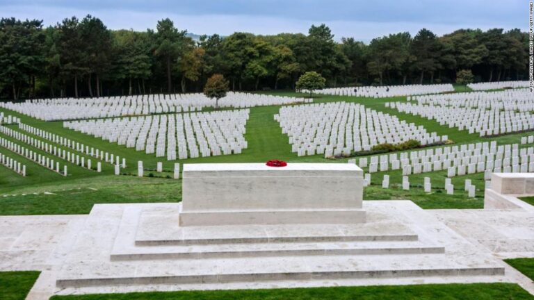 ‘Pervasive racism’ left thousands of Black and Asian war dead uncommemorated, inquiry finds