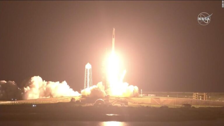 NASA launches Space X to International Space Station
