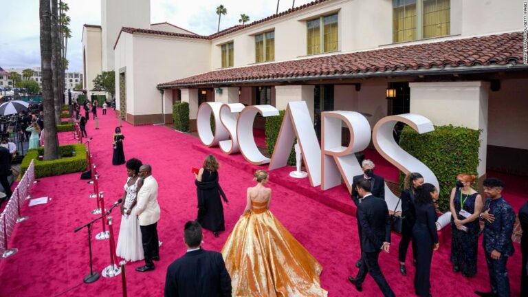 See the complete list of 2021 Oscar winners