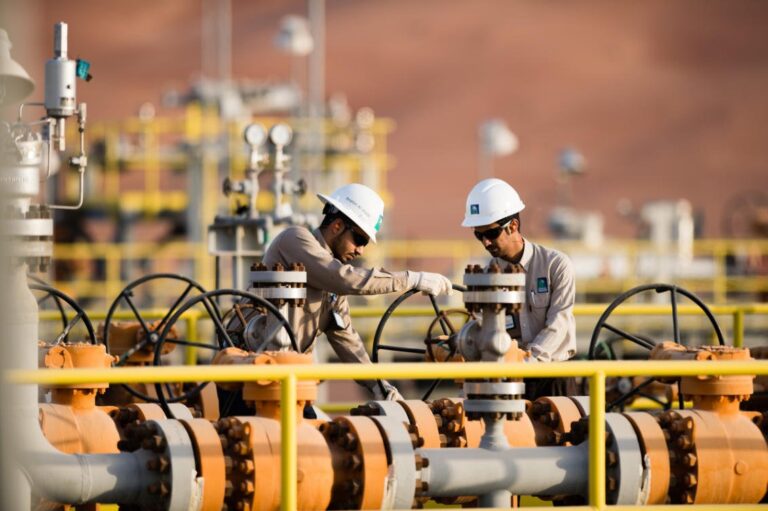 Aramco agrees $12.4 billion pipeline deal with EIG