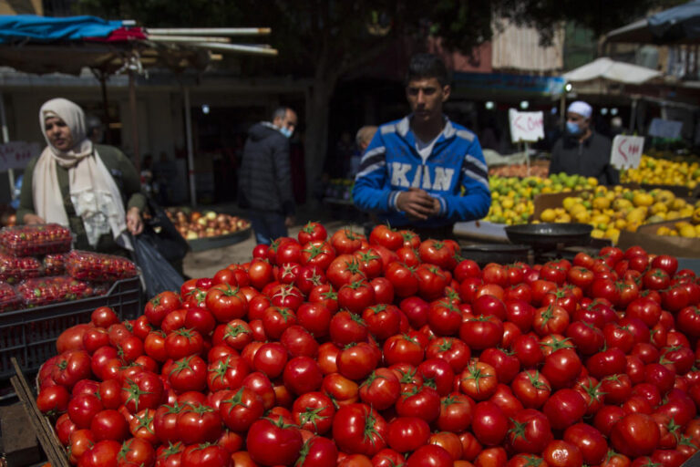 A month of Iftars in Lebanon now more than double minimum wage