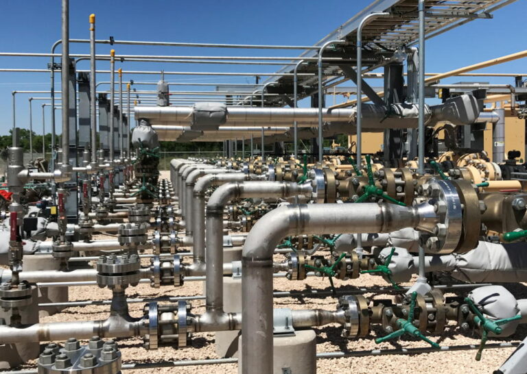 Oil rises above $67 in fifth day of gains on demand hopes