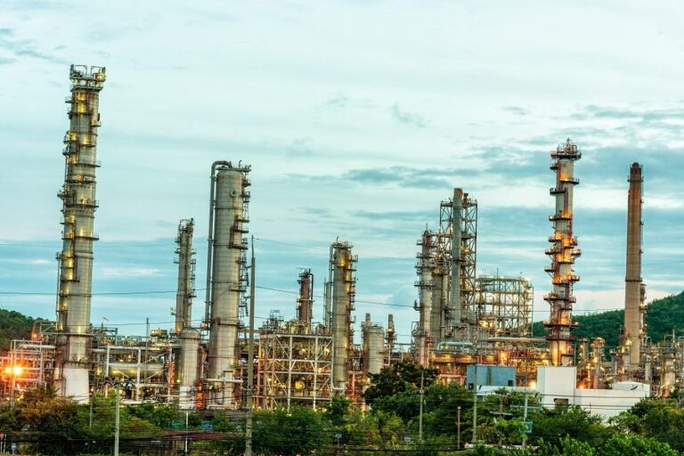 Kuwait sovereign fund said to get over $1.8bn per year from KPC