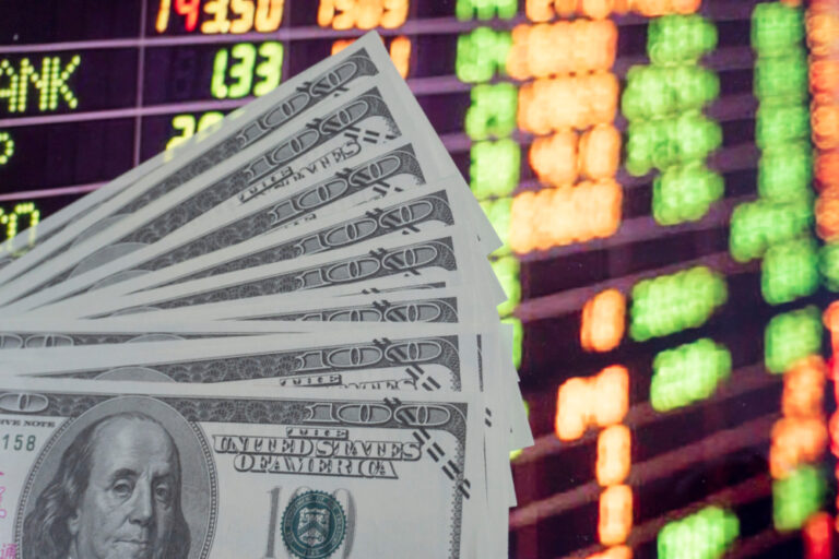 Oman and Abu Dhabi invade the dollar bond market