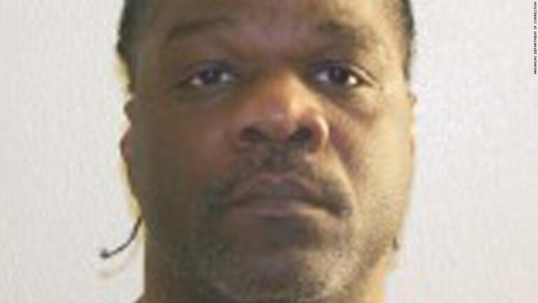 He was executed for murder 4 years ago. Now someone else’s DNA has been found on the murder weapon