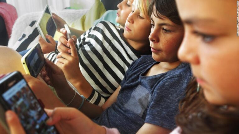 Facebook is exploring an Instagram for kids. Why lawmakers urge against it