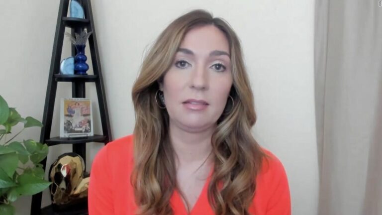 CNN commentator slams ‘dumb, stupid’ GOP infighting