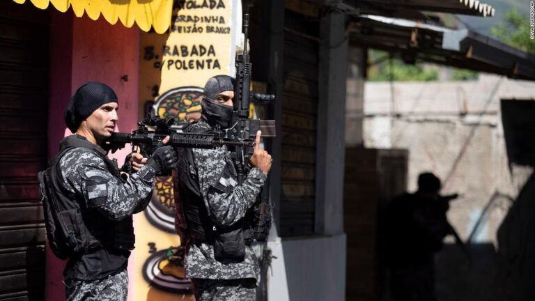 25 killed in Rio de Janeiro drug raid