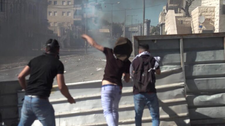 New generation of Palestinian and Israeli soldiers facing off in West Bank