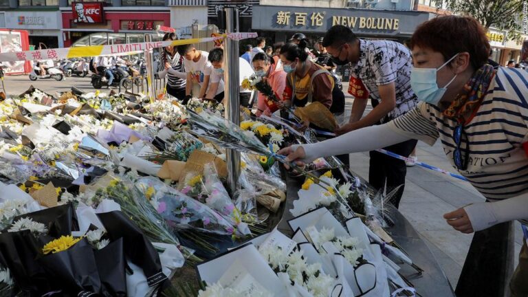 Police in China apprehend suspect in knife attack that killed 6 and injured 14