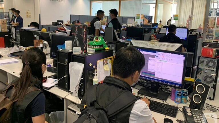 Apple Daily’s newsroom raid has chilling effect on the press in Hong Kong