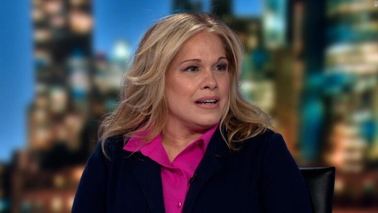 Former daughter-in-law of Trump Organization officer says she’s prepared to testify to grand jury