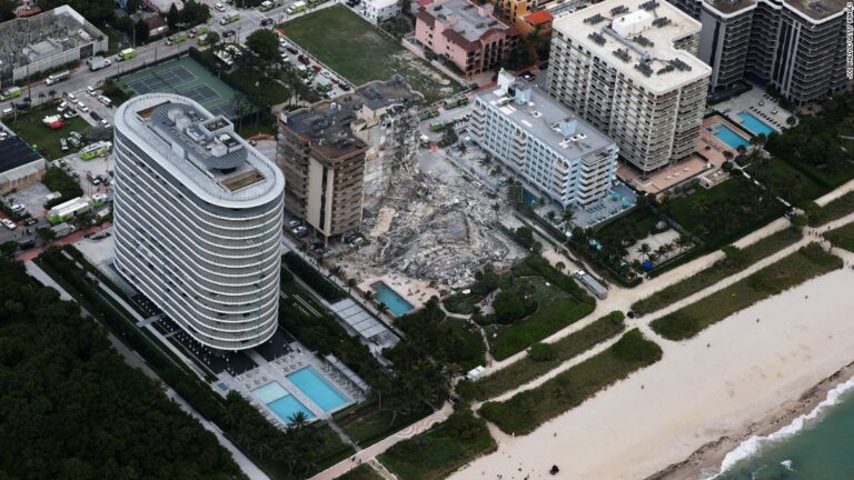 First responder describes harrowing moments after collapse
