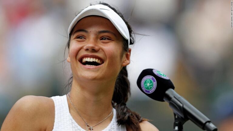 18-year-old Briton made history at Wimbledon, then cleaned up her own trash at the end of the match