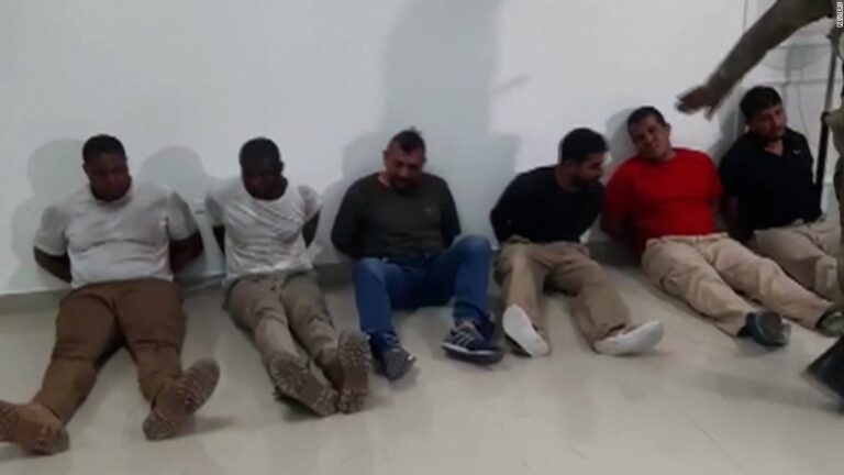 Retired soldier claims 26 Colombians accused in Haiti assassination were actually hired to protect the President