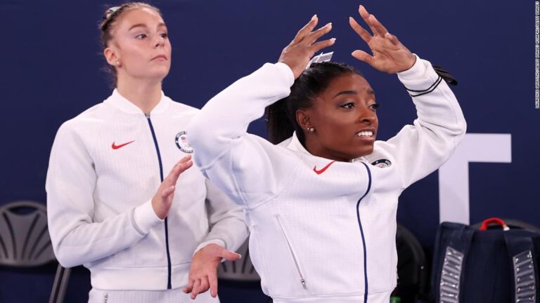Simone Biles says she withdrew from finals over mental health concerns