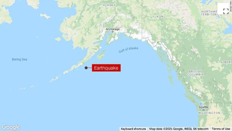 Tsunami warning in effect for parts of Alaskan coast after 8.2 earthquake