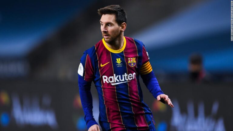 Lionel Messi is leaving FC Barcelona despite agreeing new contract, club says