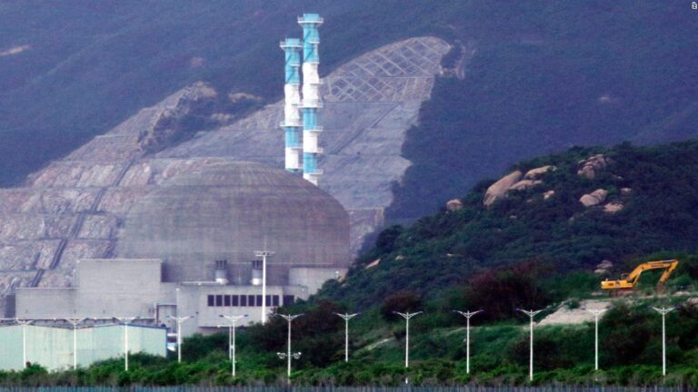 China nuclear reactor shut down for maintenance because of fuel rod damage