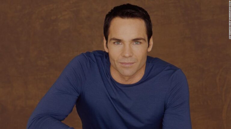 Jay Pickett, longtime soap opera actor, dies at 60