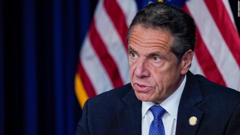 Cuomo’s fight to stay in office runs into a wave of Democratic defections