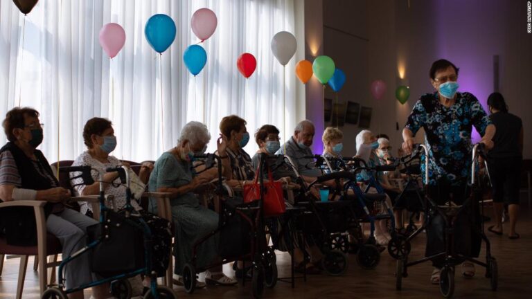 Israelis told to ‘stop embracing’ as Covid-19 cases spike